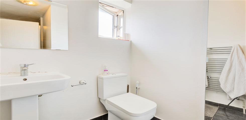 Stunning Sharers Apartment Greencroft Gardens, West Hampstead